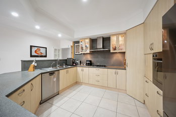 Listing image for 15 Longshaw Circuit, CANNING VALE  WA  6155