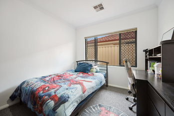 Listing image for 15 Longshaw Circuit, CANNING VALE  WA  6155