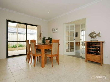 Listing image for 38 Macquarie Blvd, Hammond Park  WA  6164