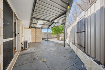 Listing image for 21 Amherst Road, CANNING VALE  WA  6155