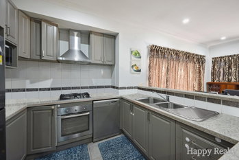 Listing image for 18 Parnell Way, CANNING VALE  WA  6155