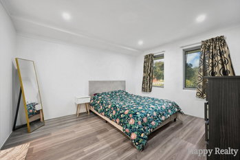 Listing image for 18 Parnell Way, CANNING VALE  WA  6155