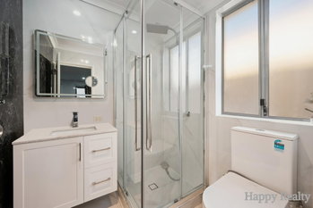Listing image for 18 Parnell Way, CANNING VALE  WA  6155