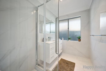 Listing image for 18 Parnell Way, CANNING VALE  WA  6155