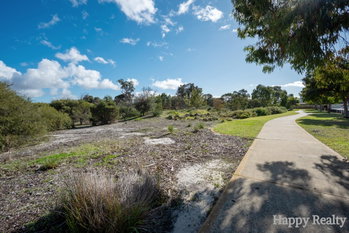 Listing image for 18 Parnell Way, CANNING VALE  WA  6155