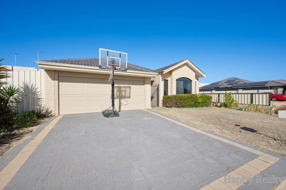 137 Liberty Dr
