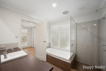 Listing image for 8 Ecru Court, SOUTHERN RIVER  WA  6110
