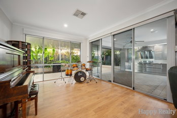 Listing image for 8 Ecru Court, SOUTHERN RIVER  WA  6110
