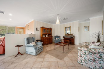 Listing image for 4 Rudd Cove, CANNING VALE  WA  6155