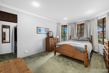 Listing image for 11 Grand Boulevard, CANNING VALE  WA  6155