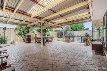 Listing image for 11 Grand Boulevard, CANNING VALE  WA  6155