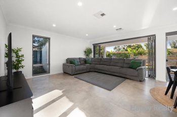 Listing image for 52 Plunkett Turn, CANNING VALE  WA  6155