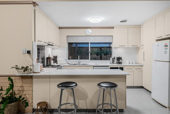 Listing image for 3 St Michaels Green, CANNING VALE  WA  6155