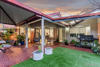 Listing image for 3 St Michaels Green, CANNING VALE  WA  6155