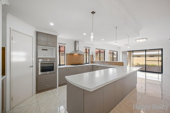 Listing image for 29 Manchester Way, CANNING VALE  WA  6155