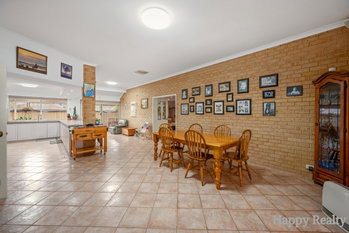 Listing image for 15 Teakwood Loop, THORNLIE  WA  6108