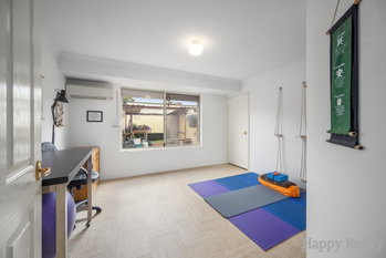 Listing image for 15 Teakwood Loop, THORNLIE  WA  6108
