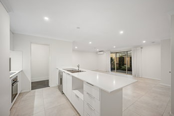 Listing image for 5 Brass Cl, Canning Vale  WA  6155
