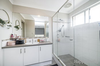 Listing image for 40 Anchorage Loop, Canning Vale  WA  6155