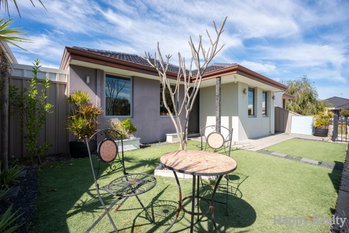 Listing image for 18 Parnell Way, CANNING VALE  WA  6155