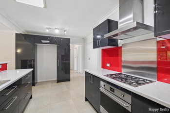 Listing image for 22 Yulan Court, HUNTINGDALE  WA  6110