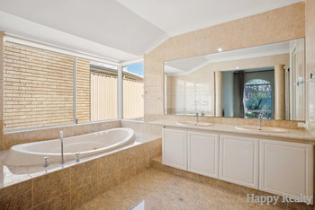 Listing image for 15 Lucas Loop, CANNING VALE  WA  6155