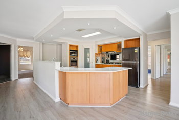 Listing image for 15 Lucas Loop, CANNING VALE  WA  6155