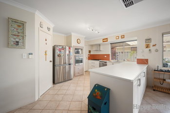 Listing image for 4 Rudd Cove, CANNING VALE  WA  6155