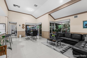 Listing image for 3 St Michaels Green, CANNING VALE  WA  6155