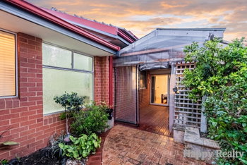 Listing image for 3 St Michaels Green, CANNING VALE  WA  6155