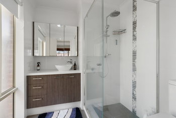 Listing image for 12 Tipuana Place, THORNLIE  WA  6108
