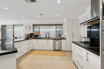 Listing image for 12 Tipuana Place, THORNLIE  WA  6108