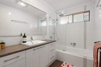 Listing image for 12 Tipuana Place, THORNLIE  WA  6108