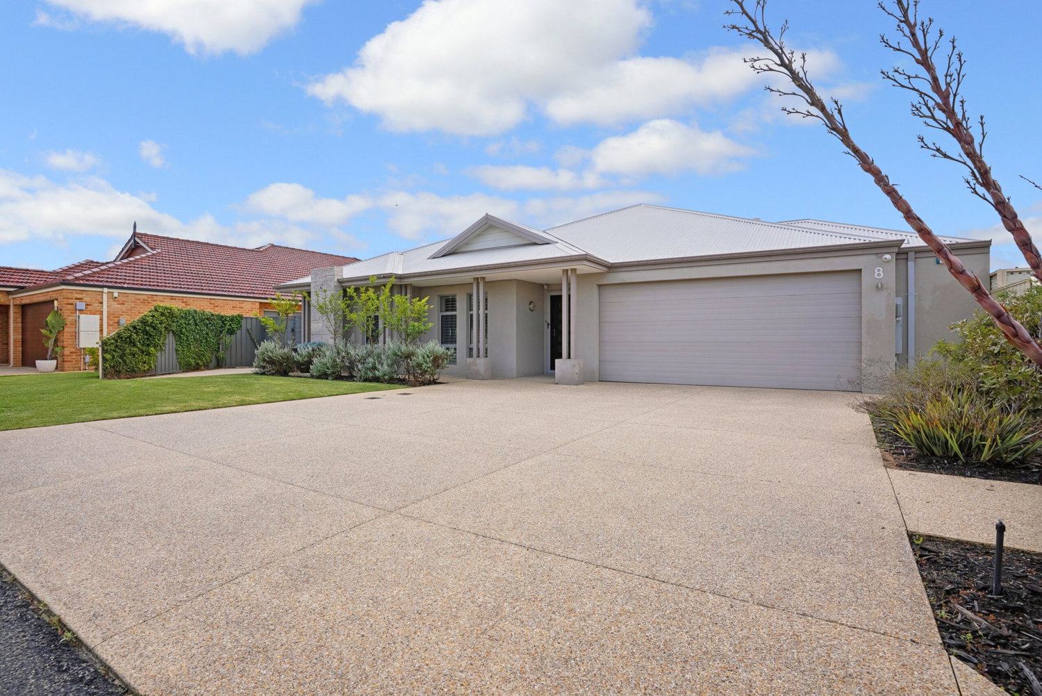 Listing image for 8 Ecru Court, SOUTHERN RIVER  WA  6110