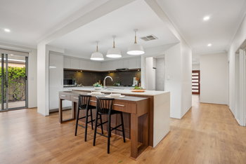 Listing image for 8 Ecru Court, SOUTHERN RIVER  WA  6110