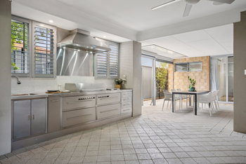 Listing image for 8 Ecru Court, SOUTHERN RIVER  WA  6110