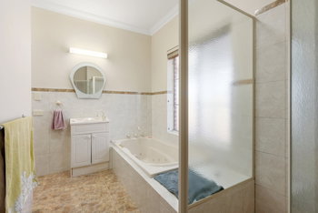 Listing image for 3 Thomasia St, Huntingdale  WA  6110