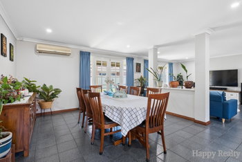 Listing image for 17 Wisteria Place, THORNLIE  WA  6108
