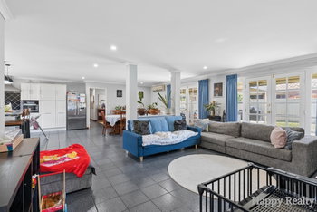 Listing image for 17 Wisteria Place, THORNLIE  WA  6108