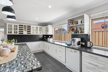 Listing image for 17 Wisteria Place, THORNLIE  WA  6108