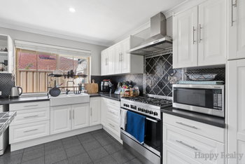 Listing image for 17 Wisteria Place, THORNLIE  WA  6108