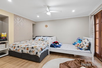 Listing image for 17 Wisteria Place, THORNLIE  WA  6108