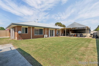 Listing image for 17 Wisteria Place, THORNLIE  WA  6108