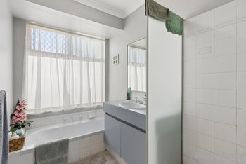 Listing image for 18 Wisteria Place, THORNLIE  WA  6108