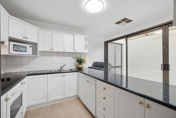 Listing image for 1/2 Wellington St, Mosman Park  WA  6012