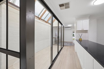 Listing image for 1/2 Wellington St, Mosman Park  WA  6012