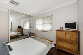 Listing image for 49 Jinda Road, Koongamia  WA  6056