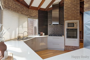 Listing image for 14 Corriedale Place, THORNLIE  WA  6108
