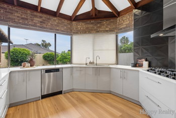Listing image for 14 Corriedale Place, THORNLIE  WA  6108