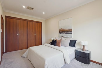 Listing image for 14 Corriedale Place, THORNLIE  WA  6108